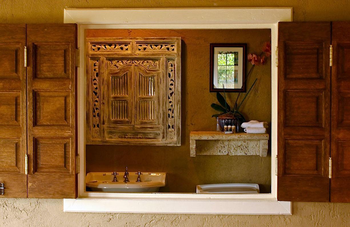 A Stone'S Throw Away Hotel แนสซอ ภายนอก รูปภาพ